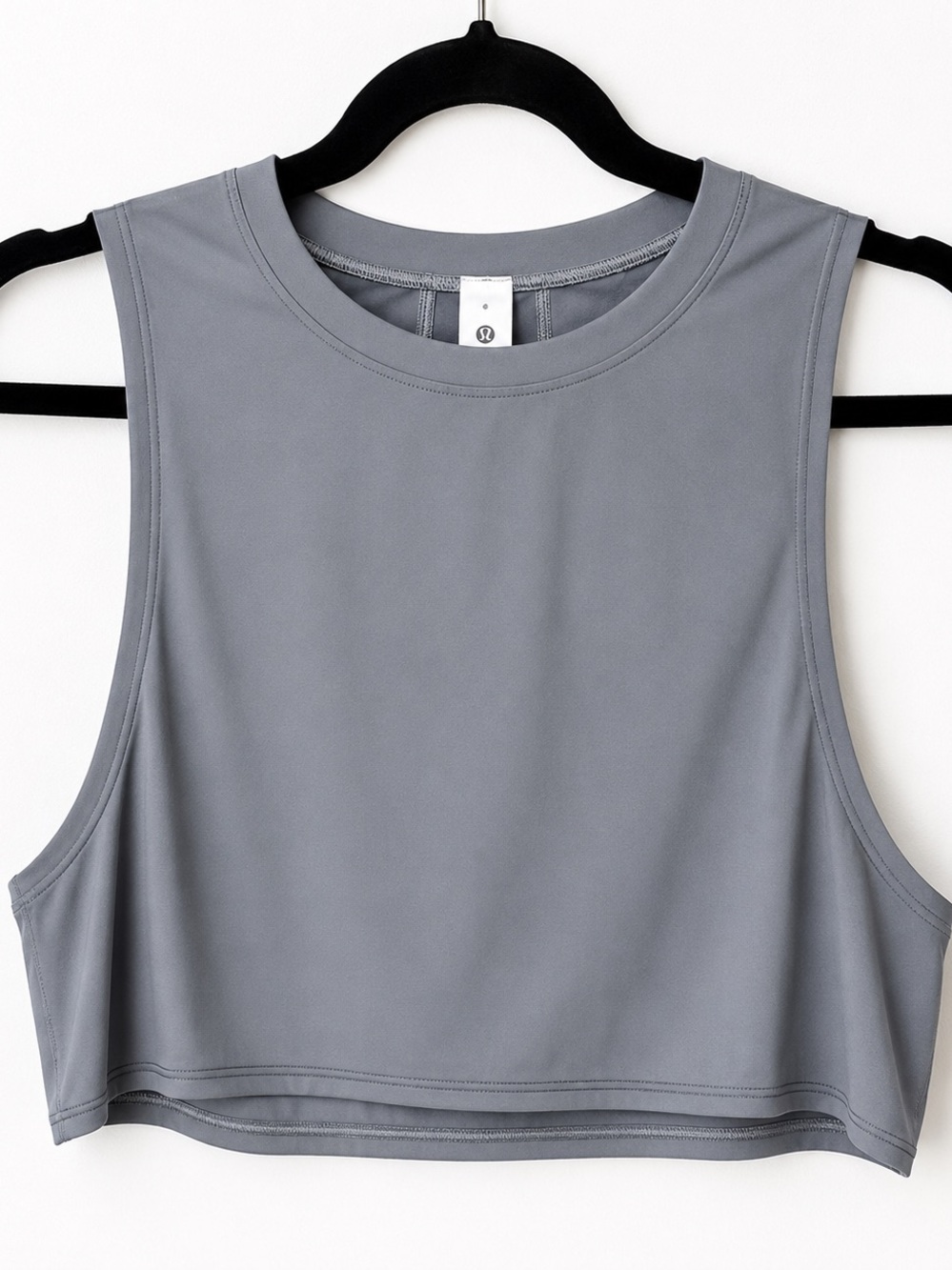 Lululemon Gray Cropped Muscle Tank Top Size 6 Athletic Workout